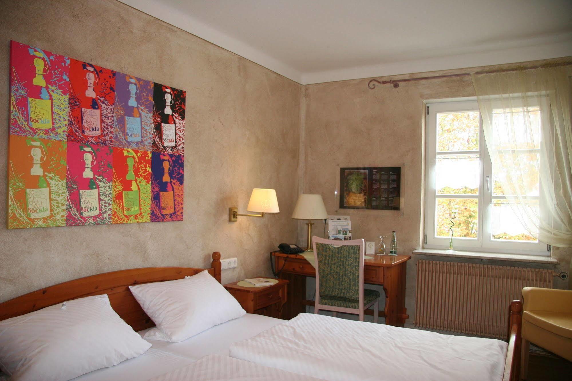 Hotel & Brauereigasthof Drei Kronen Memmelsdorf Exterior photo